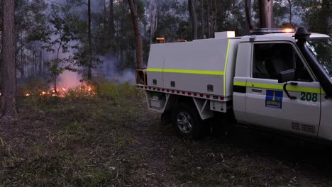 Brisbane-City-Council-truck-at-hazard-reduction-burns,-Mount-Coot-tha