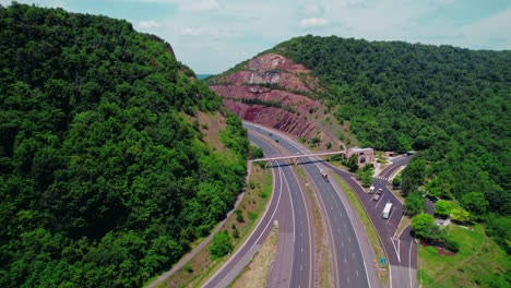 Aerial-View-of-Sliding-Hill-Welcome-Center-and-Rest-Area,-Maryland