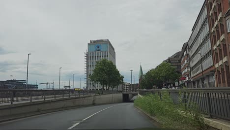 POV-Fahraufnahmen-In-Den-Straßen-Von-Bremen