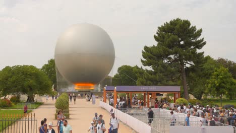 Innovative-flying-Olympic-Flame-in-Paris-Tuileries-gardens-during-2024-Olympic-games