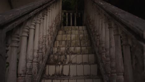 Grungy-stairwell-in-disrepair-horror-scene