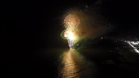 Grand-Finale-Pure-Of-Fireworks