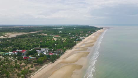 Cha-Am-Beach-with-Scenic-Views-in-Thailand