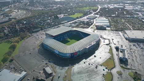 Diseño-Interior-Y-Exterior-Del-Estadio-De-La-Ciudad-De-Cardiff-En-Gales,-Reino-Unido