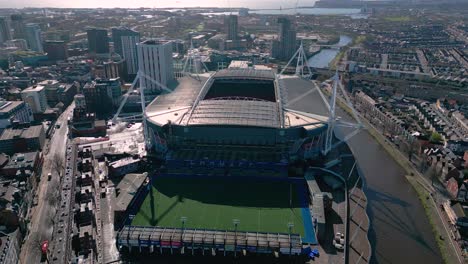 Millennium-Stadium-And-Cardiff-Arms-Park-By-The-River-Taff-In-Cardiff,-Wales,-UK