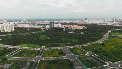 Descubra-Un-Oasis-De-Tranquilidad-En-El-Corazón-De-La-Bulliciosa-Ciudad-De-Ho-Chi-Con-Esta-Fotografía-Aérea-De-Un-Vibrante-Parque-Urbano.