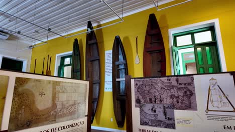 Descubra-Canoas-Indígenas-Expuestas-En-Un-Museo-Brasileño