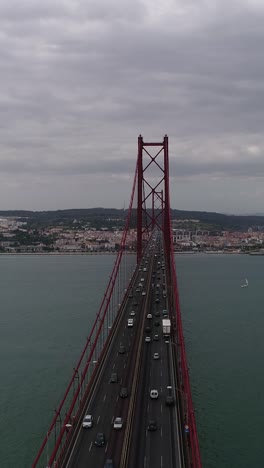 Portugal-the-25-abril-bridge-Vertical-Video