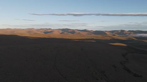 Tallandschaften-In-Den-Ecuadorianischen-Anden-In-Der-Nähe-Des-Chimborazo