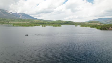 Imágenes-Aéreas-Del-Embalse-Dillon-Cerca-De-Breckenridge,-Colorado