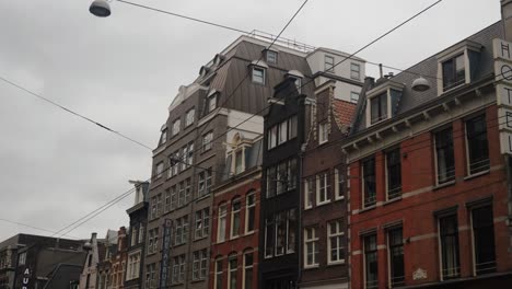 Arquitectura-Típica-Holandesa-En-Ámsterdam,-Países-Bajos,-Europa