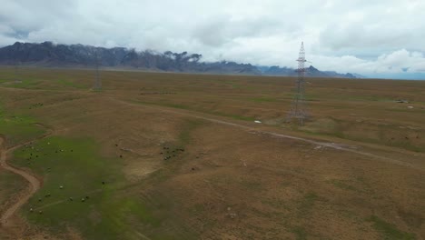 Aerial-view-of-the-Green-Mountains-and-peaceful-nature