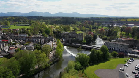 Cahir-Castle,-Irland