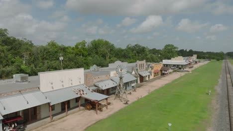 An-aerial-drone-view-of-Walding-Station-on-Main-St-in-League-City,-Texas