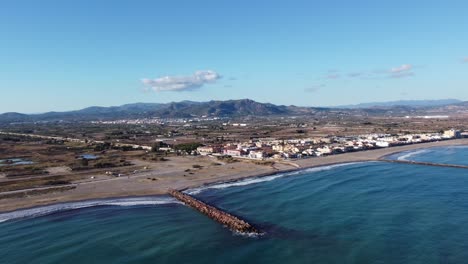 Afueras-De-La-Costa-De-Valencia,-España,-Zona-No-Urbanizada,-Playa-Virgen,-Vista-Aérea