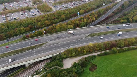 Autopista-Muy-Transitada-En-Inglaterra