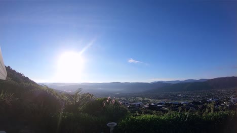 Sonnenaufgang-Aufgenommen-Von-Airbnb-Auf-Dem-Gipfel-Des-Lower-Hutt