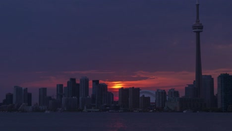 Lapso-De-Tiempo-De-La-Ciudad-De-Toronto-Al-Atardecer