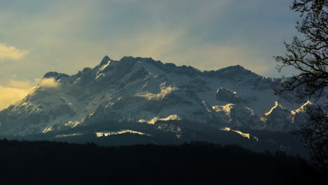 Snowy-Mount-Pilatus-Timelapse-in-Lucerne,-Switzerland