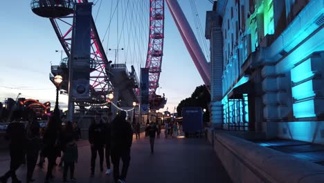 Coca-Cola-London-eye-shot-late-evening-from-the-South-Bank,-London,-UK