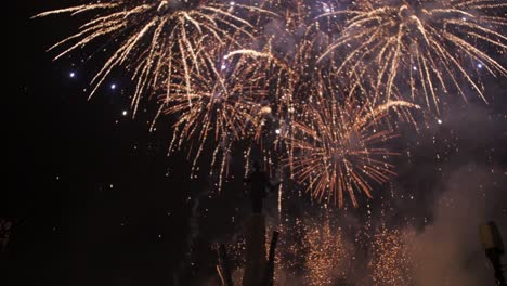 Fireworks-in-front-of-a-church-in-Cluj-Napoca-in-4K