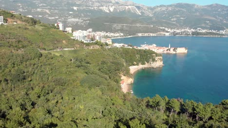 Budva-old-town-in-Montenegro-on-the-coastline-of-the-Adriatic-Ocean-on-a-sunny-day