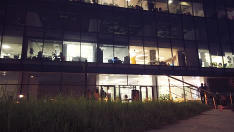 Office-building-at-night-time-lapse