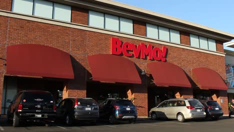 BevMo-Liquor-Store-Establishing-Shot-Retail