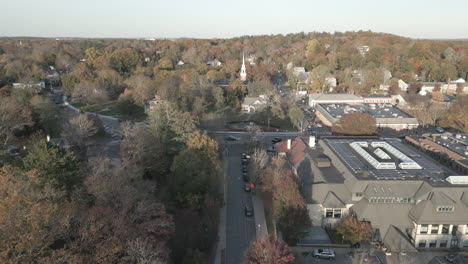 Imágenes-De-Drones-Sobre-Lexington,-Massachusetts