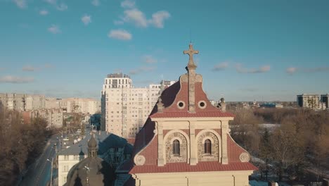 Vista-Aérea-Iglesia-De-San-Josaphat-Catedral-Católica-Ucraniana.-Lviv,-Ucrania