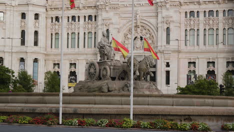 Fountain-Of-Cybele-And-Cybele-Palace,-Palacio-de-Comunicaciones-In-Madrid,-Spain