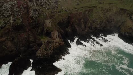 The-dramatic-Cornish-coastline-featured-in-the-Poldark-series,-Cornwall,-United-Kingdom