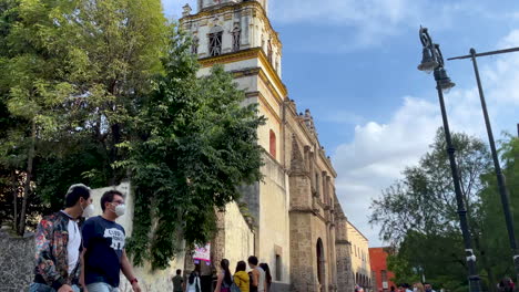 Time-lapse-Del-Atardecer-En-El-Centro-De-Coyoacán-En-La-Ciudad-De-México