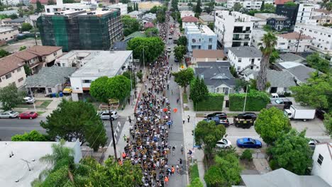 Protesta-De-Huelga-De-Sag-Aftra-En-Los-Estudios-Paramount-En-Hollywood,-Los-Ángeles,-California,-En-Septiembre-De-2023