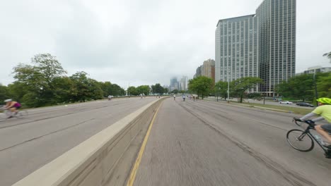 Chicago-cyclists-riding-southbound-on-DuSable-Lake-Shore-Drive-during-Bike-the-Drive-2022-getting-close-to-downtown