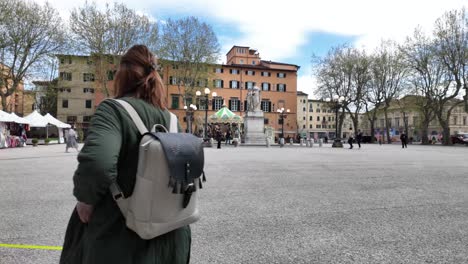 Lucca-Italy-tourist-Italian-city-main-square-day-time-historical-buildings