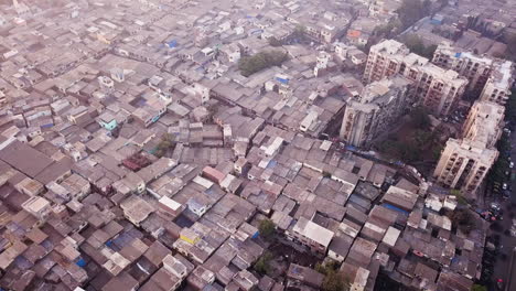 4K-Slum-In-Mumbai,-Mumbai,-Indien