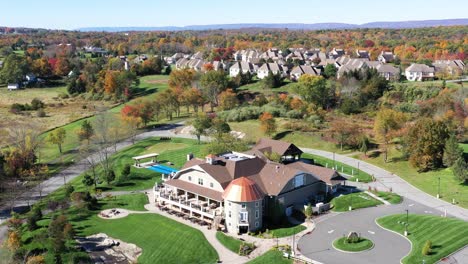 Modern-luxury-mansion-in-drone-reveal-shot-flying-backward