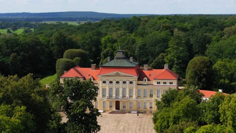 The-Allure-of-Rogalin-Castle