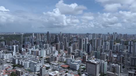 Vista-Panorámica-Del-Paisaje-Urbano-De-Brasil:-Fotografía-Aérea-Tomada-Con-Un-Dron