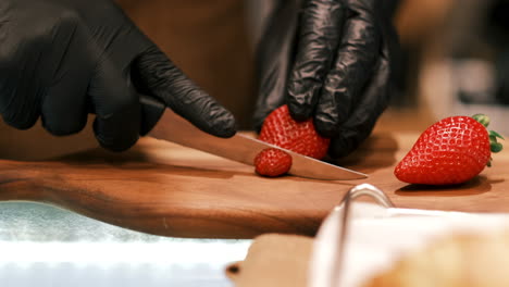 Slicing-Perfection:-Juicy-Strawberries-for-a-Delicious-Treat