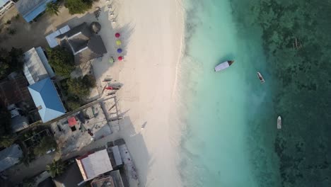 White-sand-beach-on-coast-of-Zanzibar