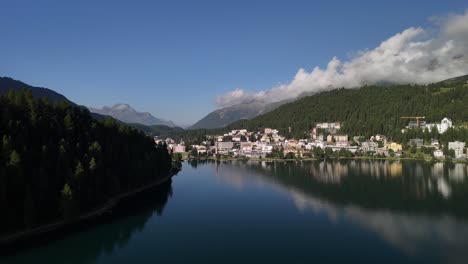 Saint-Moritz-lake-alpine-resort-Town-Switzerland-slopes-of-Albula-Alps