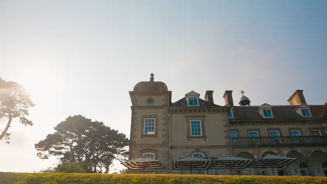 Outside-shot-of-the-Fowey-hall-5-star-luxury-hotel-in-Cornwall,-united-Kingdom