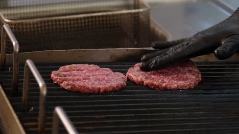 Grilling-Perfection:-The-Secret-to-Juicy-Burgers