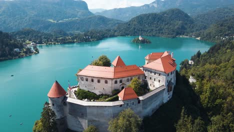 Aerial-view-capturing-architecture-of-Lake-Bled-Castle-in-Slovenia-during-daytime