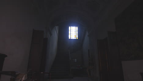 Interior-Of-A-Dark-Abandoned-House---Tilt-Down