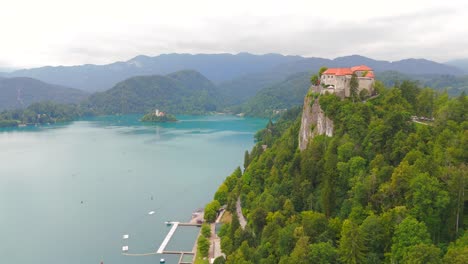 Drone-video-at-Lake-Bled,-Slovenia