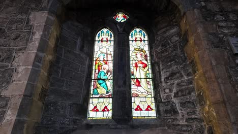 St-Canices-Cathedral-Kilkenny-city-Ireland-ancient-stained-glass-window-in-this-ancient-historic-building-and-place-of-worship-for-centuries