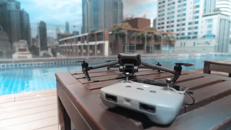 Drohne-Auf-Einem-Dach,-Bangkok,-Thailand